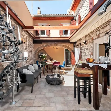 Luxury Orh רוביני