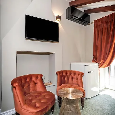 Luxury Orh فندق مبيت وإفطار 4*