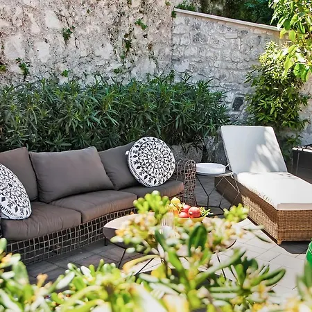 Luxury Orh روفينج