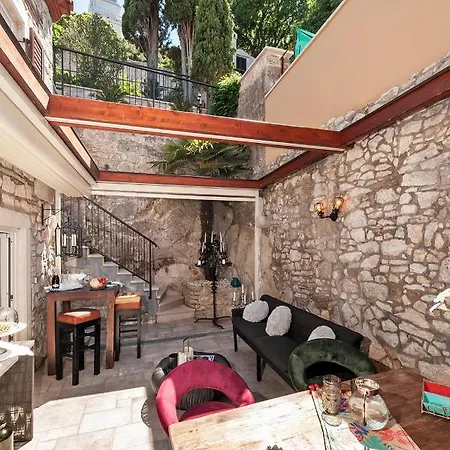 Bed & Breakfast Luxury Orh 4*